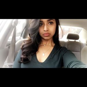 Meet your Posher, Fatima